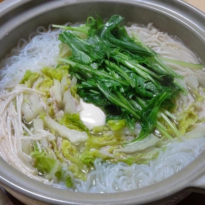 豚バラと白菜のミルフィーユ入り鍋